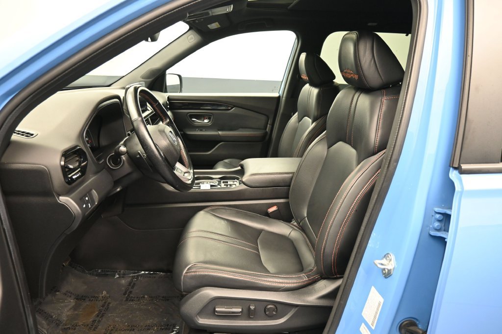 Certified 2024 Honda Pilot TrailSport image 20