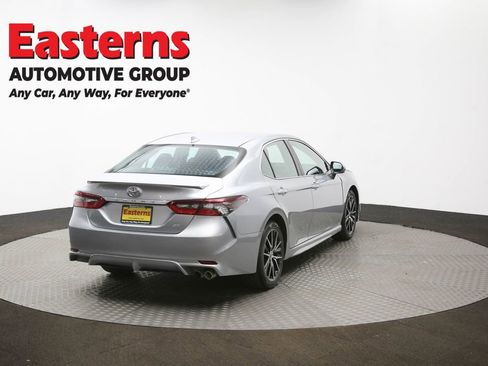 Used 2023 Toyota Camry SE FWD image 39