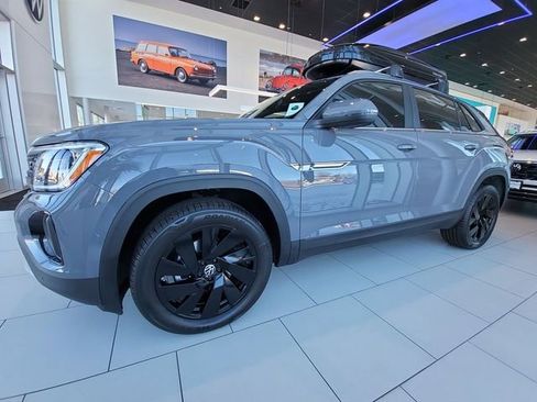 New 2026 Volkswagen Atlas Cross Sport SE image 5