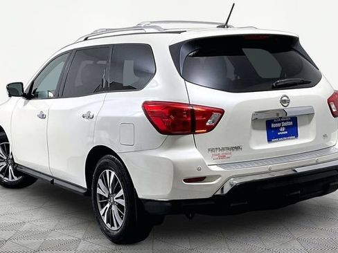Used 2017 Nissan Pathfinder SL FWD image 13