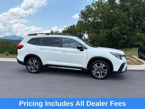 Certified 2025 Subaru Ascent Limited w/ Popular Package #2 AWD/4WD image 7