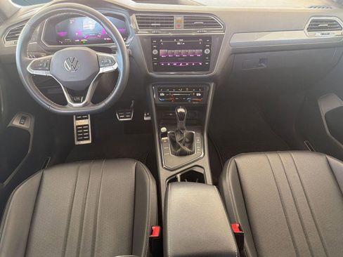 Used 2023 Volkswagen Tiguan SE R-Line image 27