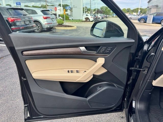 Certified 2023 Audi Q5 2.0T Premium w/ Convenience Package AWD/4WD image 19