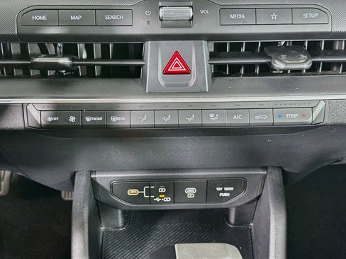 Used 2025 Kia K4 FWD image 22