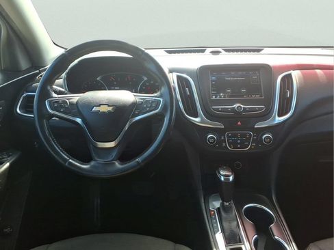 Used 2019 Chevrolet Equinox LT FWD image 6