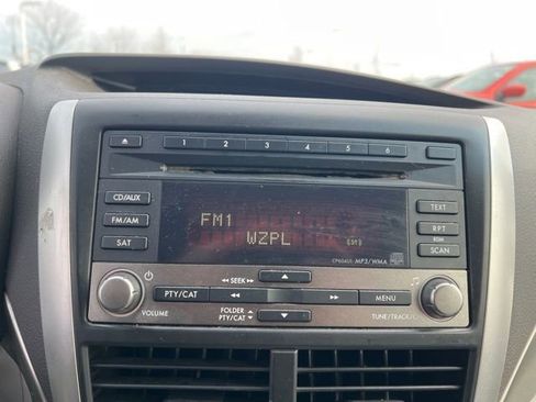 Used 2010 Subaru Forester 2.5X Premium image 17