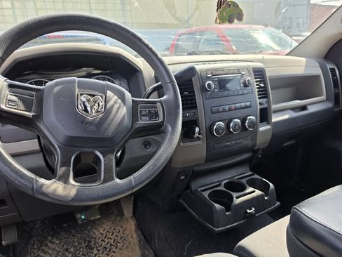Used 2012 RAM 1500 Express RWD image 4