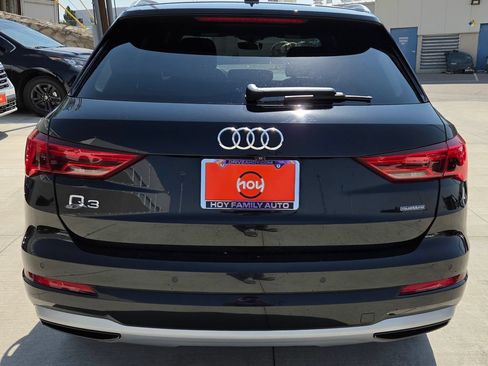 Used 2019 Audi Q3 2.0T Premium w/ Convenience Package AWD/4WD image 8