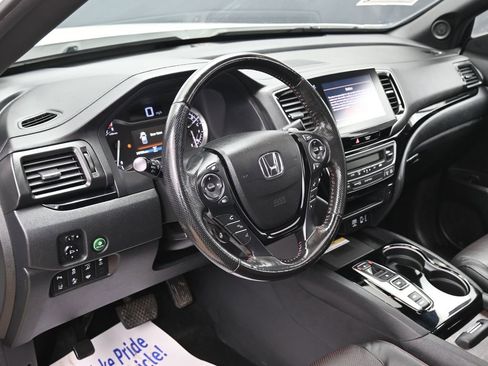 Used 2022 Honda Ridgeline Black Edition image 17