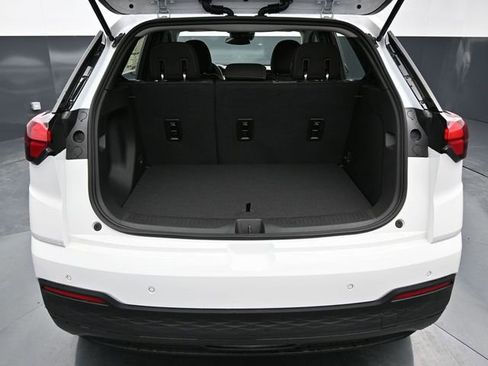 New 2027 Chevrolet Bolt LT w/ Comfort Package FWD image 12