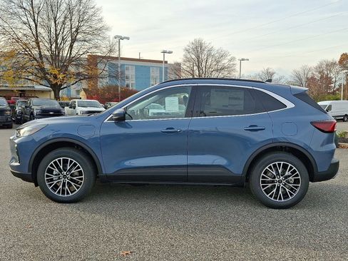 New 2026 Ford Escape SE image 11