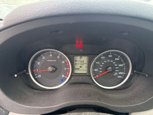 Used 2018 Subaru Forester 2.5i Premium w/ All-Weather Package AWD/4WD image 17