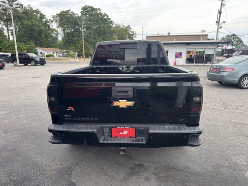 Used 2018 Chevrolet Silverado 1500 LT w/ All Star Edition AWD/4WD image 4