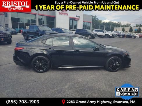 Used 2025 Toyota Camry SE FWD image 8