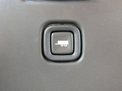 New 2024 Chevrolet Express 3500 Extended w/ Driver Convenience Package image 22