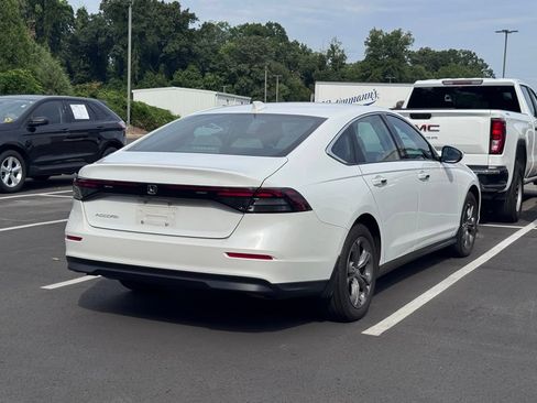 Used 2023 Honda Accord EX image 2