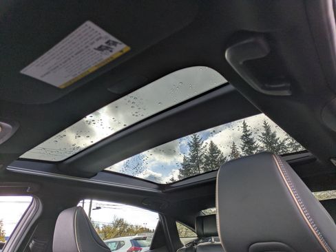 Used 2024 Toyota Crown Platinum image 14