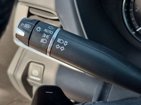 Used 2023 Cadillac CT4 Luxury RWD image 25