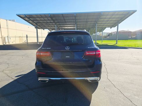 Used 2017 Mercedes-Benz GLC 300 4MATIC image 7