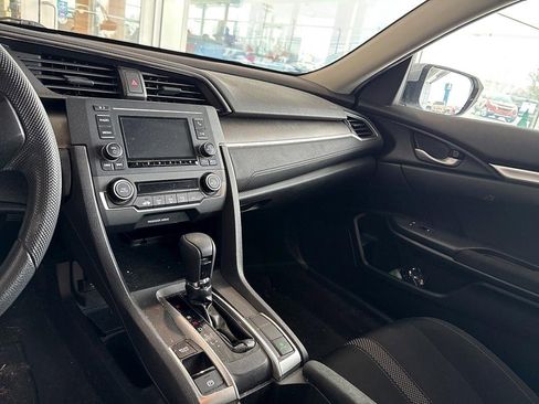Used 2019 Honda Civic LX image 3
