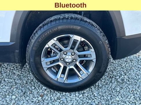 Used 2026 GMC Terrain Elevation image 9