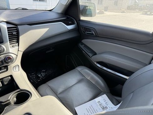 Used 2018 Chevrolet Tahoe LT image 13