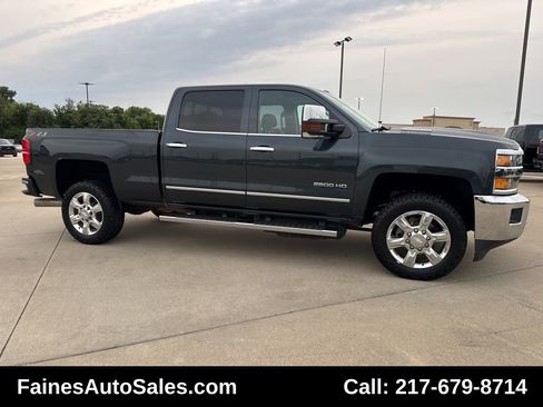 Used 2019 Chevrolet Silverado 2500 LTZ w/ Duramax Plus Package image 30