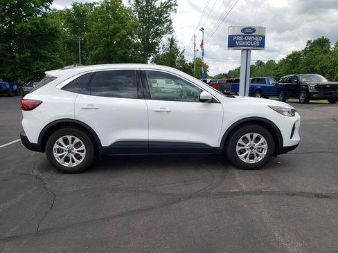 Used 2023 Ford Escape Active w/ Tech Pack #2 FWD image 4