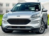 Used 2020 Ford Escape Titanium w/ Titanium Premium Package 2.0 image 2