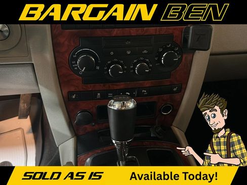 Used 2007 Jeep Commander Limited image 21