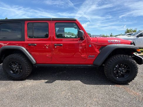 Used 2025 Jeep Wrangler Unlimited Sport S 4xe AWD/4WD image 7