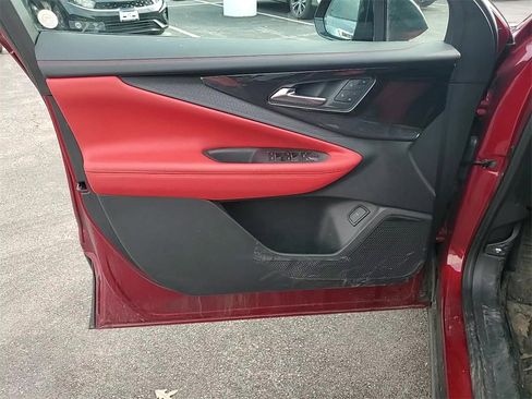 Used 2024 Chevrolet Blazer EV RS image 10