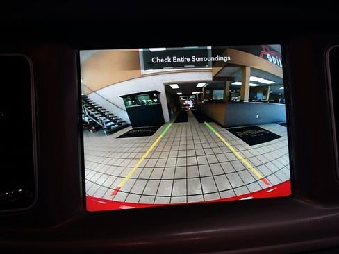 Used 2023 Dodge Charger SXT image 7