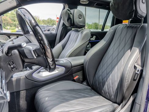 Used 2025 Mercedes-Benz Maybach GLS 600 4MATIC image 19
