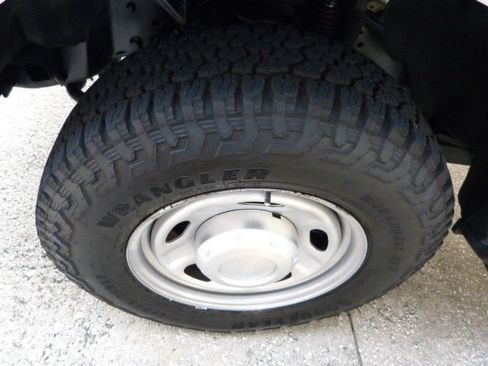 Used 2019 Ford F250 XL w/ Power Equipment Group RWD image 41