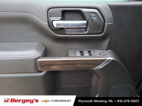 Certified 2022 Chevrolet Silverado 1500 RST image 15