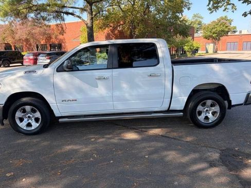 Used 2019 RAM 1500 Big Horn AWD/4WD image 11