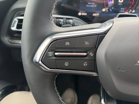 New 2026 Chevrolet Traverse High Country w/ LPO, Floor Liner Package image 26