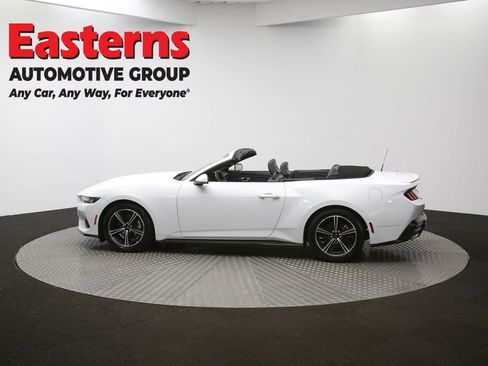 Used 2024 Ford Mustang Premium image 59