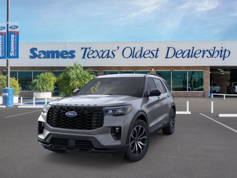 New 2026 Ford Explorer ST-Line image 2