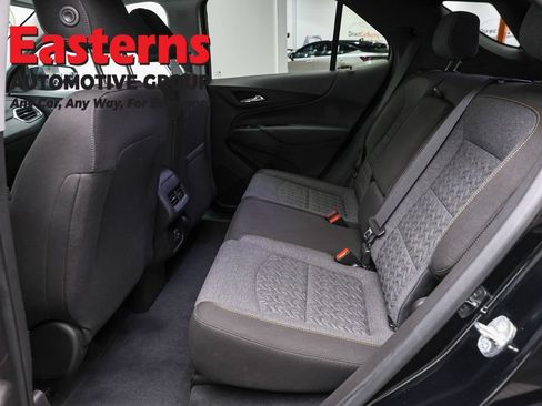 Used 2024 Chevrolet Equinox LT FWD image 20