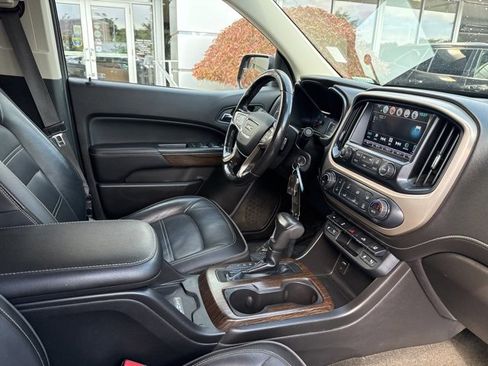 Used 2018 GMC Canyon Denali image 32