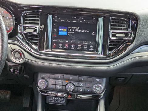 Used 2024 Dodge Durango SXT w/ SXT Blacktop Group AWD/4WD image 18