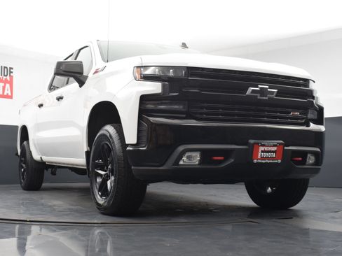 Used 2021 Chevrolet Silverado 1500 LT Trail Boss w/ Convenience Package II AWD/4WD image 30