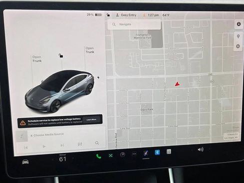Used 2019 Tesla Model 3 Standard Range Plus image 11