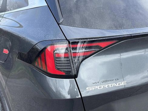 New 2026 Kia Sportage EX image 11