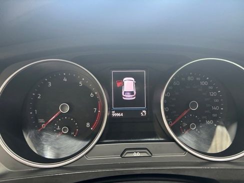 Used 2019 Volkswagen Tiguan SE w/ Panoramic Sunroof Package image 21