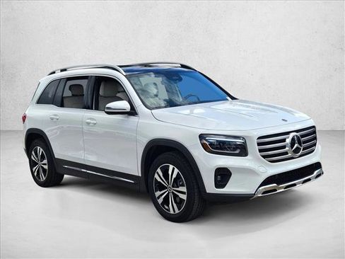 Certified 2026 Mercedes-Benz GLB 250 image 3