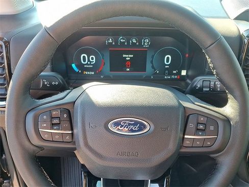 New 2025 Ford Ranger Lariat w/ Convenience Package image 9