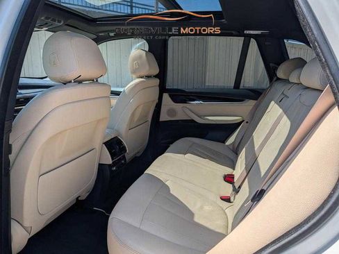 Used 2017 BMW X5 xDrive35i AWD/4WD image 11